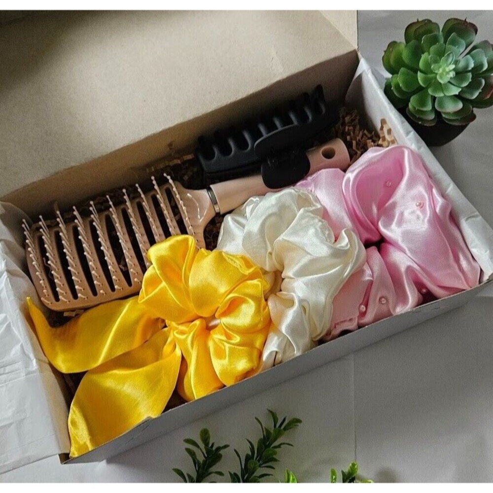 Women Handmade Hair Scrunchies Set Box Gif 5 Pieces Comb Large Claw Clip
